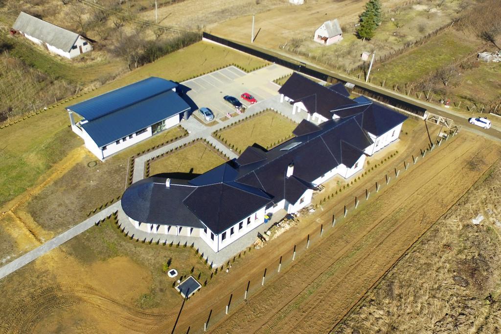 Bocskai Domb Vendeghaz Hotel Nagykallo Exterior photo